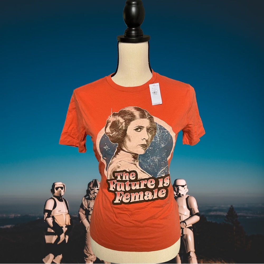 NWT Old Navy Orange Star Wars Princess Leia “The Future Is Female” tee